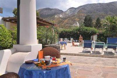 фото отеля Hotel Aura Vulcano