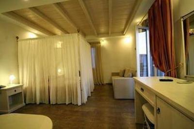 фото отеля Aeolis Hotel Naxos