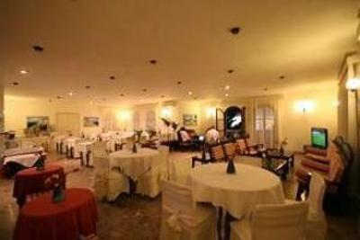 фото отеля Aeolis Hotel Naxos