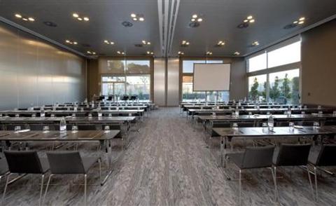 фото отеля Rafaelhoteles Forum Alcala