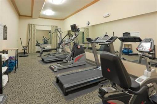 фото отеля Holiday Inn Express & Suites Bakersfield Central