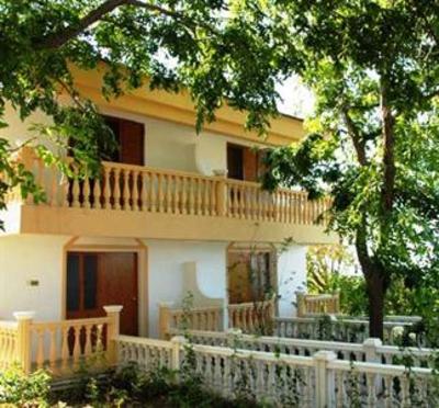 фото отеля Riverside Garden Resort Alsancak