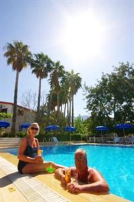 фото отеля Riverside Garden Resort Alsancak