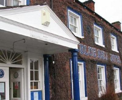 фото отеля Blue Bell Hotel