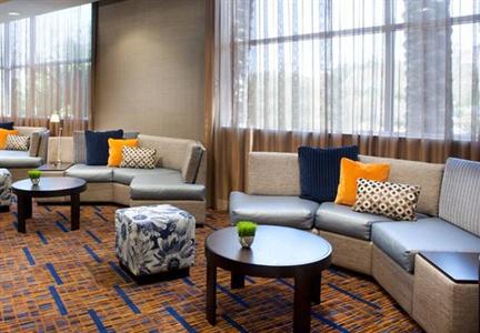 фото отеля Courtyard by Marriott Oakland Emeryville