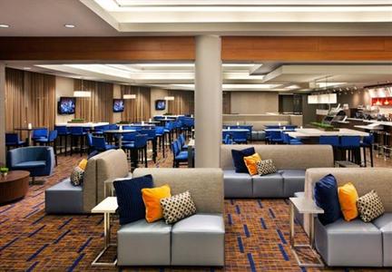 фото отеля Courtyard by Marriott Oakland Emeryville