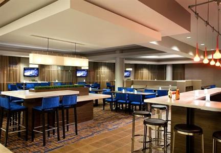 фото отеля Courtyard by Marriott Oakland Emeryville