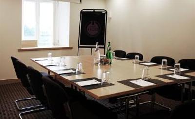 фото отеля Village Hotel & Leisure Club Nottingham