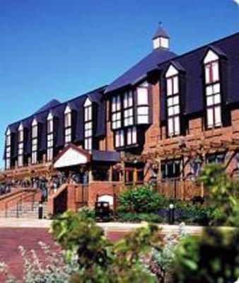 фото отеля Village Hotel & Leisure Club Nottingham