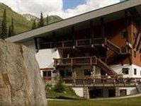 CMH Bugaboo Lodge