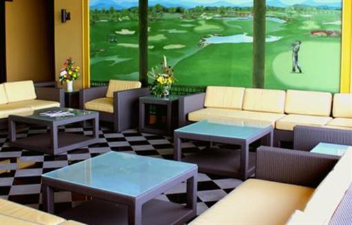 фото отеля Rancho Charnvee Resort & Country Club