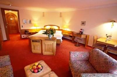 фото отеля Chalet Belmont im Waldhaus Flims Mountain Resort & Spa