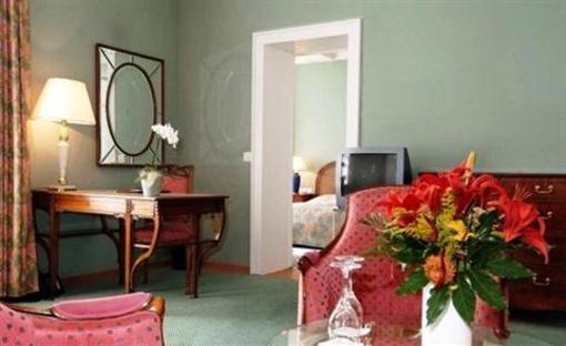 фото отеля Chalet Belmont im Waldhaus Flims Mountain Resort & Spa