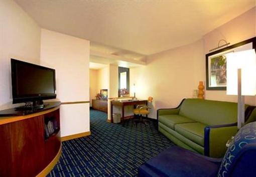 фото отеля Fairfield Inn Traverse City