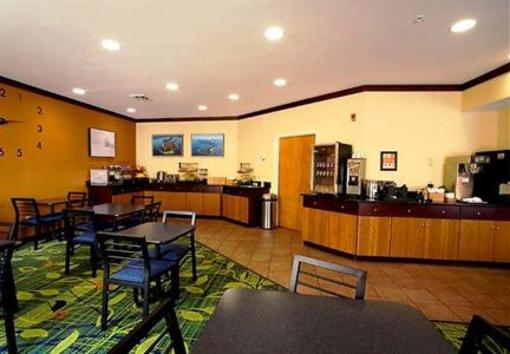 фото отеля Fairfield Inn Traverse City