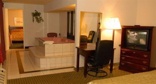 фото отеля Midwest Hotel in Burbank
