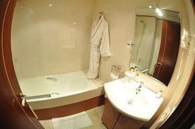 фото отеля Oum Palace Hotel