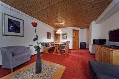 фото отеля Waldhotel National