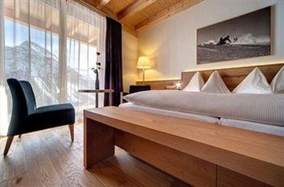 фото отеля Waldhotel National