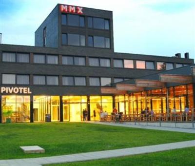 фото отеля Pivotel MMX