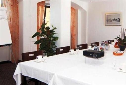 фото отеля Hotel Alte Olmuhle Wittenberge
