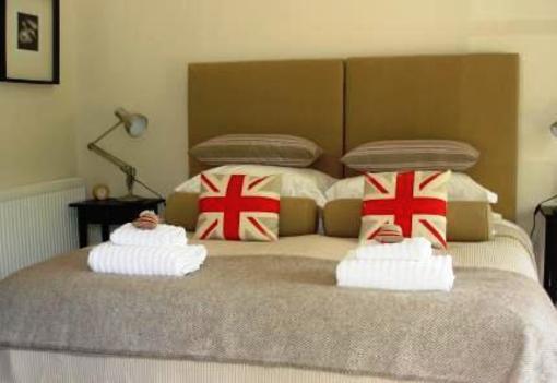 фото отеля The Birches Bed & Breakfast