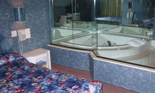 фото отеля Motel Ideal Ste Rose