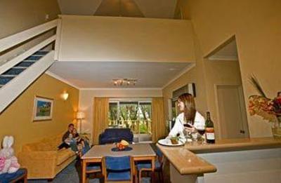 фото отеля Broadwater Beach Resort Busselton