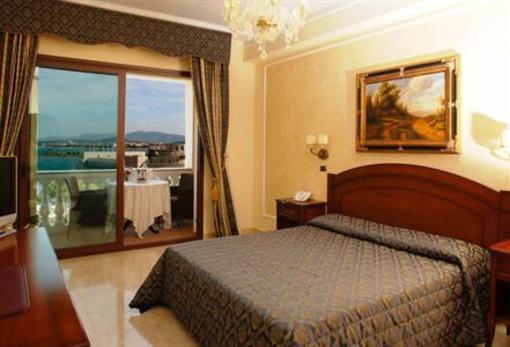 фото отеля Grand Hotel President Olbia