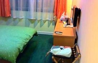 фото отеля Home Inn Nanchang Beijing West Road