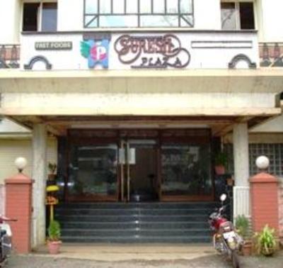 фото отеля Hotel Suresh Plaza Nashik