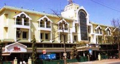 фото отеля Hotel Suresh Plaza Nashik