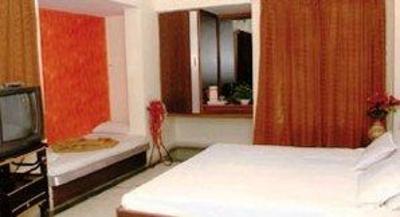 фото отеля Hotel Suresh Plaza Nashik