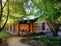 Tewksbury Lodge Porepunkah