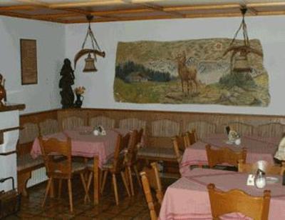 фото отеля Gasthaus - Pension - Cafe Dorfl