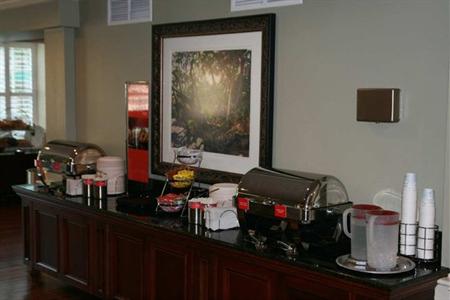 фото отеля Hampton Inn Charleston - Historic District