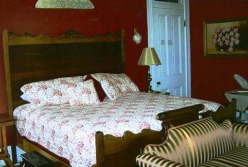 фото отеля Victorian House Bed and Breakfast