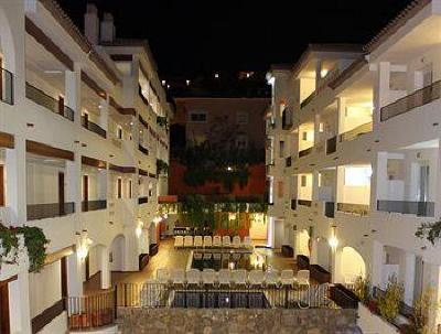 фото отеля Hotel Apartamentos Puerto Mar