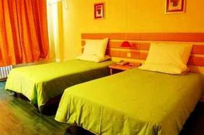 фото отеля Home Inns Tianjin Da'gang Shiji Avenue Yingxing Street