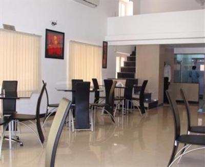 фото отеля Hotel Ranveer Bhawan