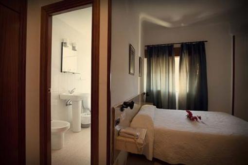 фото отеля Hotel Catalán Puerto Real