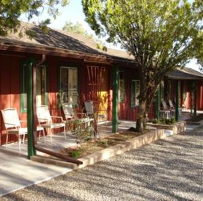 фото отеля Andruss Motel