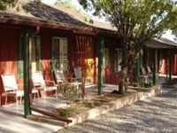 Andruss Motel