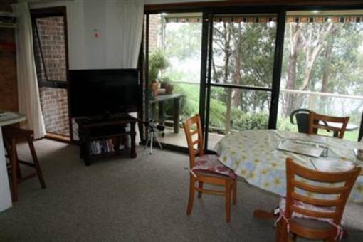фото отеля Waterview Apartment Batemans Bay