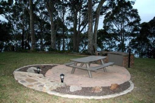 фото отеля Waterview Apartment Batemans Bay