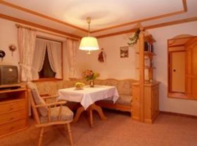 фото отеля Gastehaus Mathies