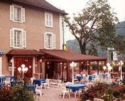 фото отеля Hostellerie du Lac Bleu