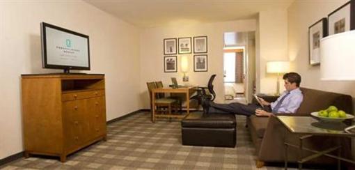 фото отеля Embassy Suites Salt Lake City West Valley