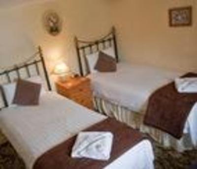 фото отеля Strands Inn Wesdale