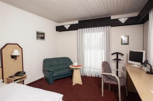фото отеля Hotel Abendroth Chemnitz